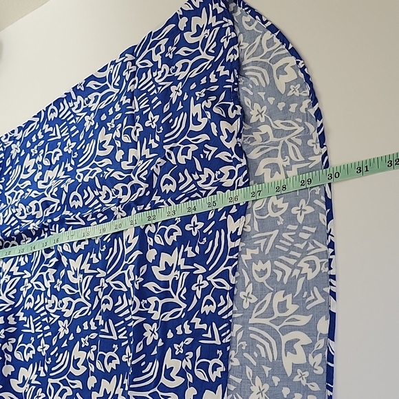 Pendleton woolenmills floral blue and white sleeveles rayon top size medium - Picture 9 of 9